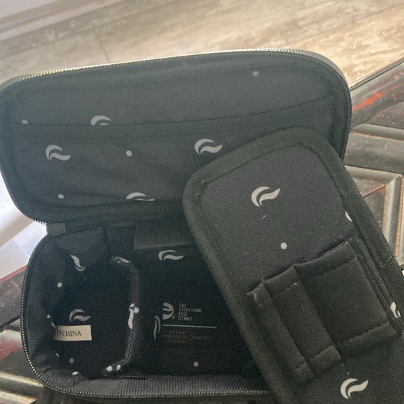 Skunk -Odor Protection-Skunk car / travel locking bag 
SKUNK Sk9   nwt - Picture 11 of 11